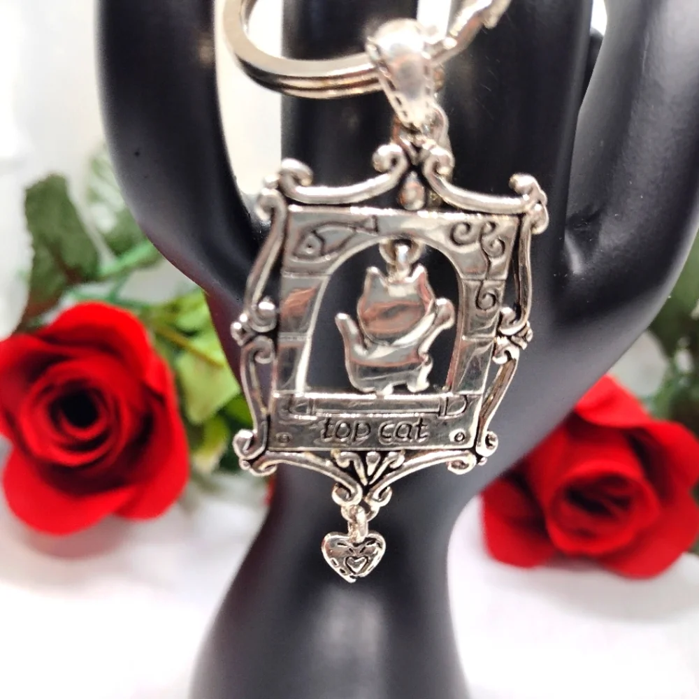 Top Cat Silver Keychain Pendant – Cat Lover Accessory